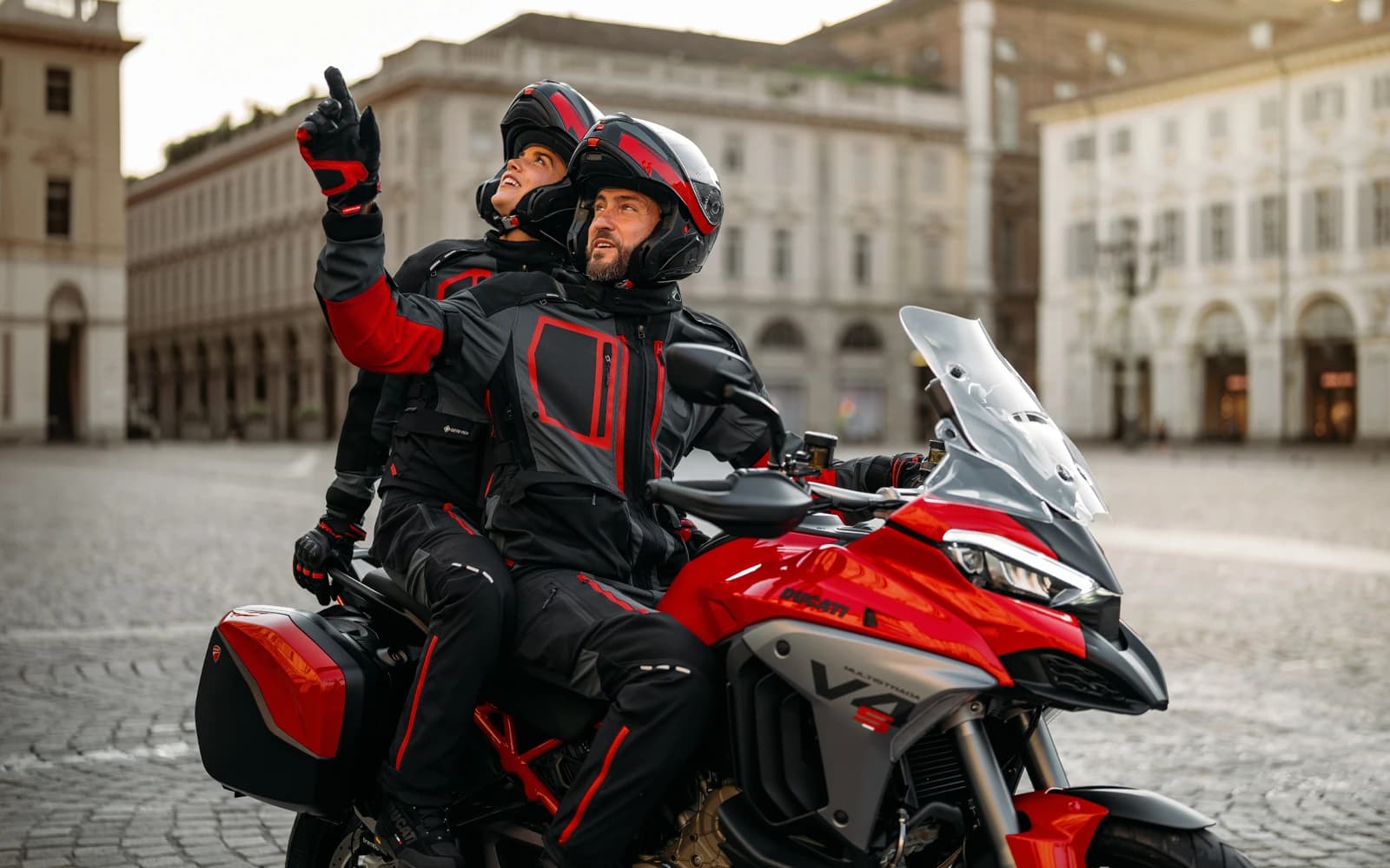 Multistrada V4 S